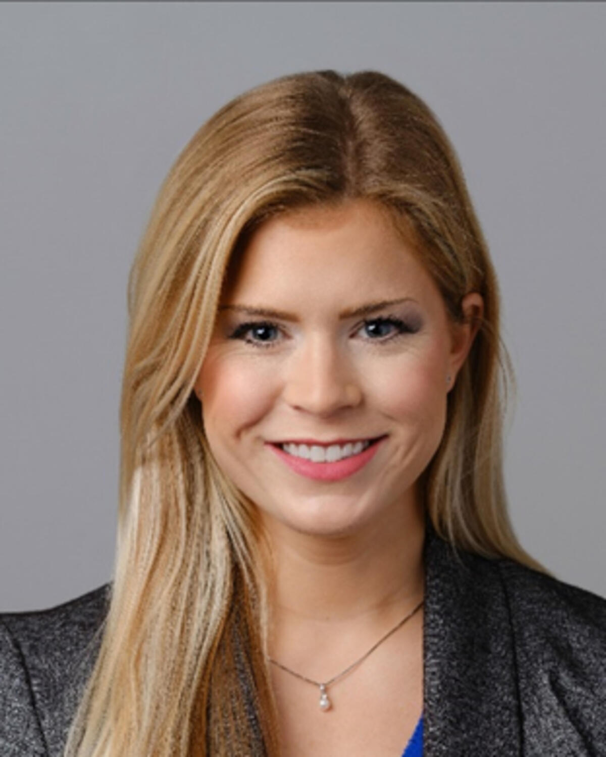 Headshot Image for Lauren Naumcheff
